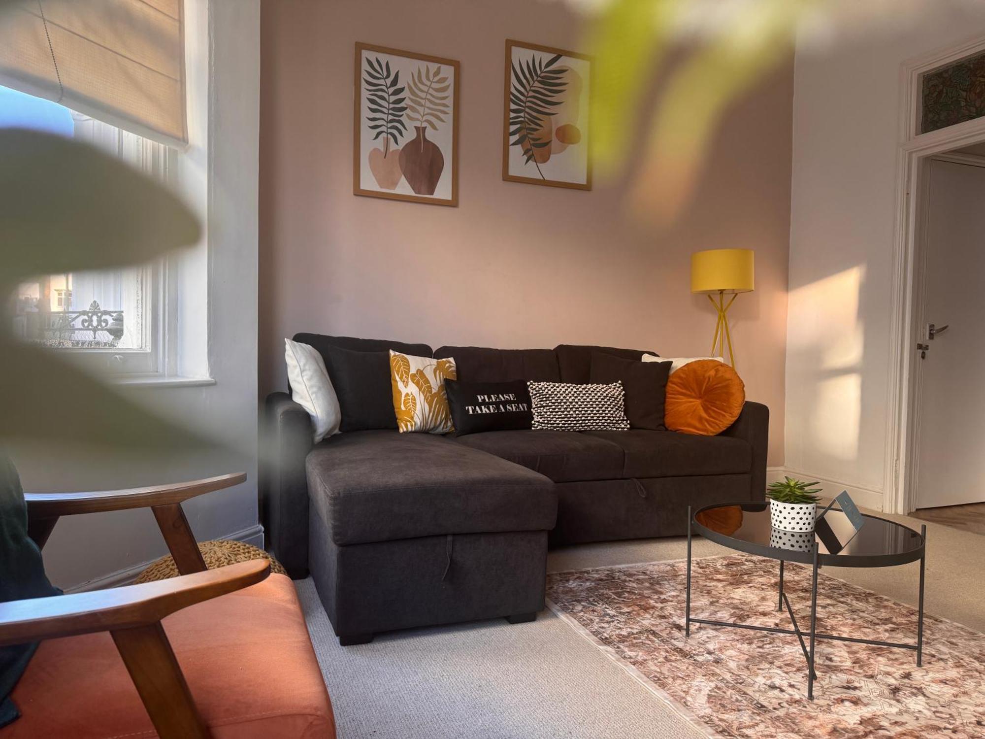 Quaint Apartment In Central Brighton - Sleeps 2 To 6 Eksteriør billede